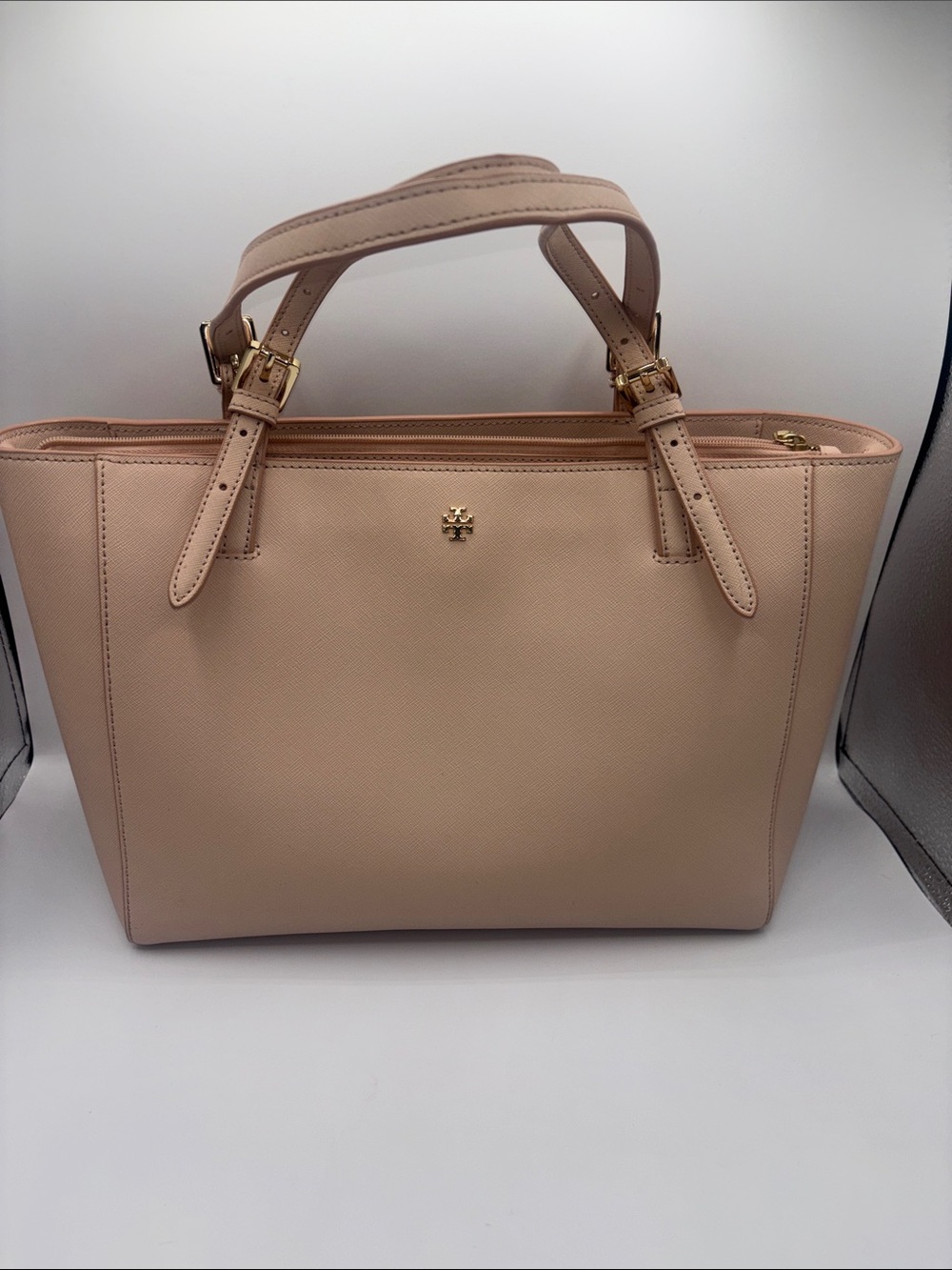 Tory Burch Blush Saffiano Leather Tote with Gold Hardware - Picture 3 of 12